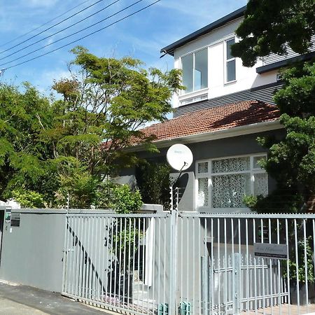 4 On Highworth Apartments And Studios Cape Town Bagian luar foto