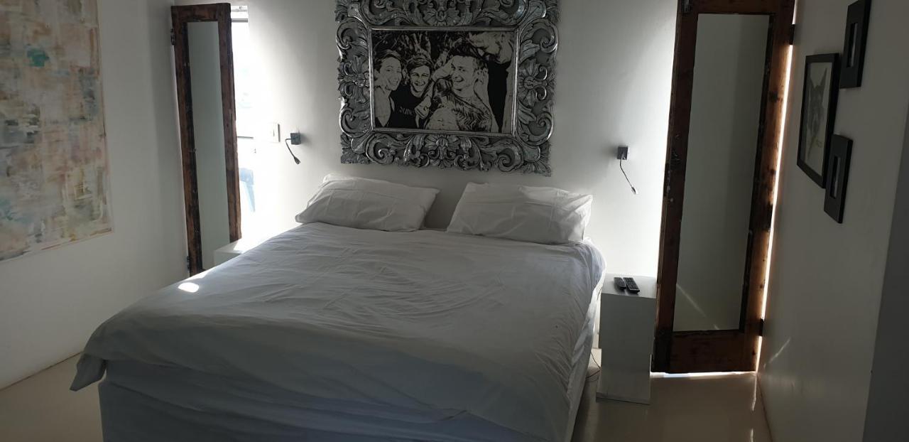 4 On Highworth Apartments And Studios Cape Town Bagian luar foto