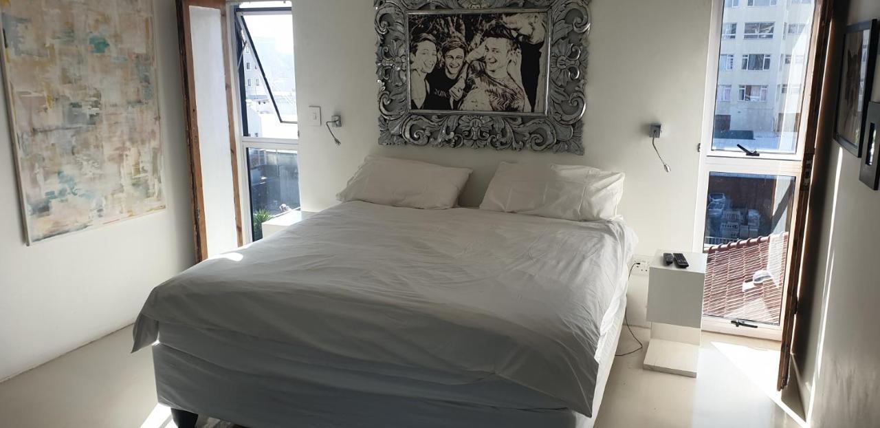 4 On Highworth Apartments And Studios Cape Town Bagian luar foto