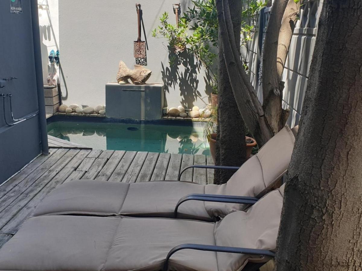 4 On Highworth Apartments And Studios Cape Town Bagian luar foto