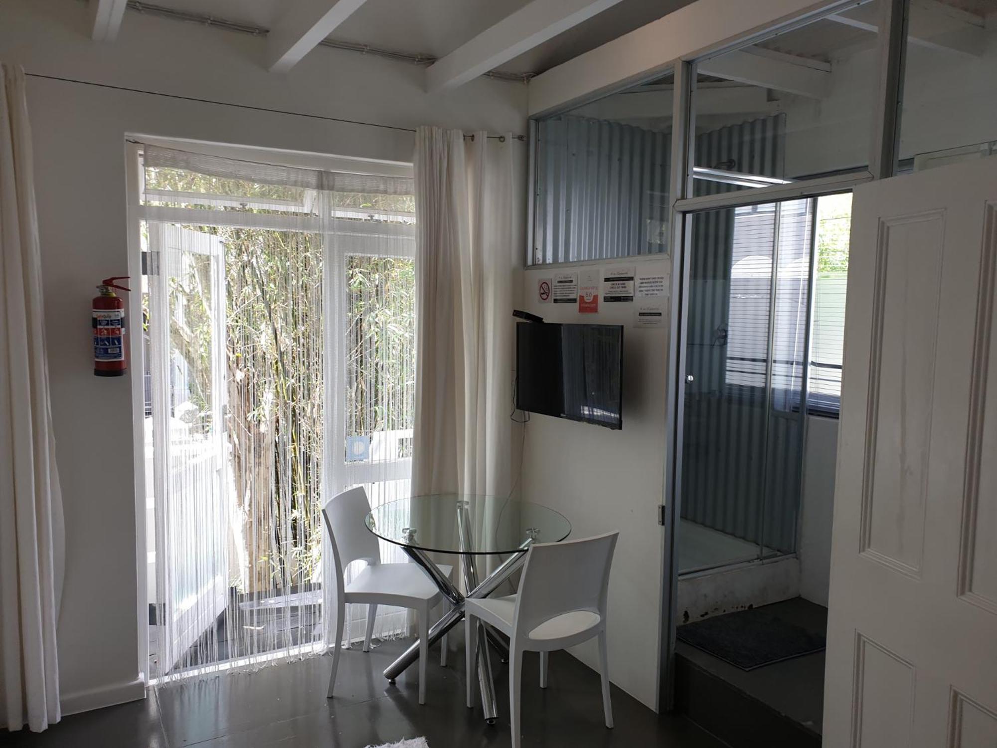 4 On Highworth Apartments And Studios Cape Town Bagian luar foto