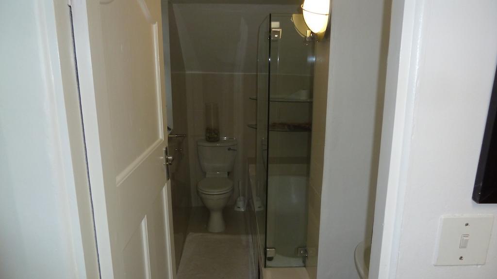 4 On Highworth Apartments And Studios Cape Town Bagian luar foto