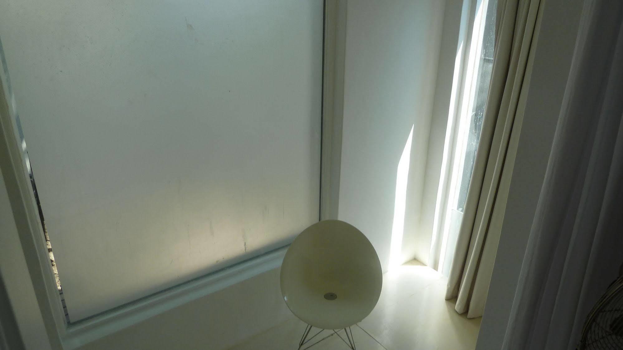 4 On Highworth Apartments And Studios Cape Town Bagian luar foto