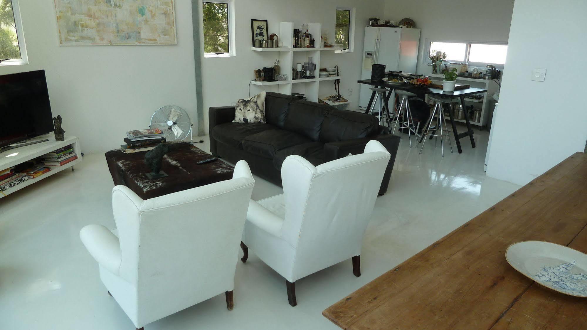 4 On Highworth Apartments And Studios Cape Town Bagian luar foto
